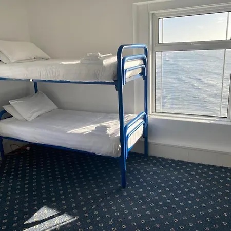 Beach Cliff Hotel