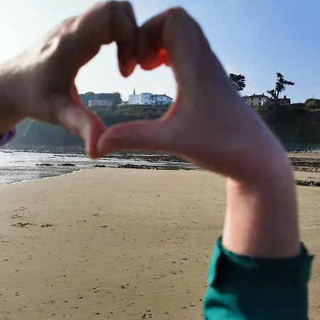Beach Cliff *